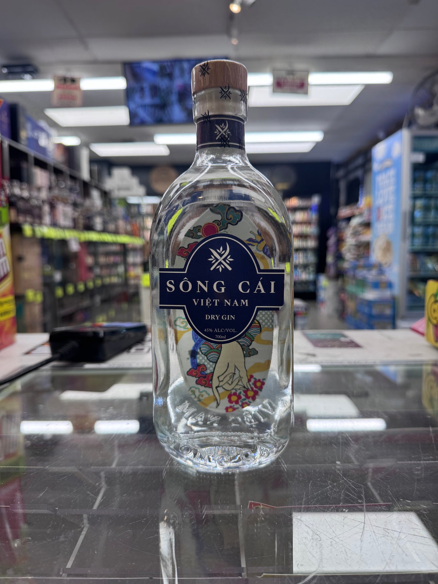 Sông Cái Việt Nam Dry Gin 700ml